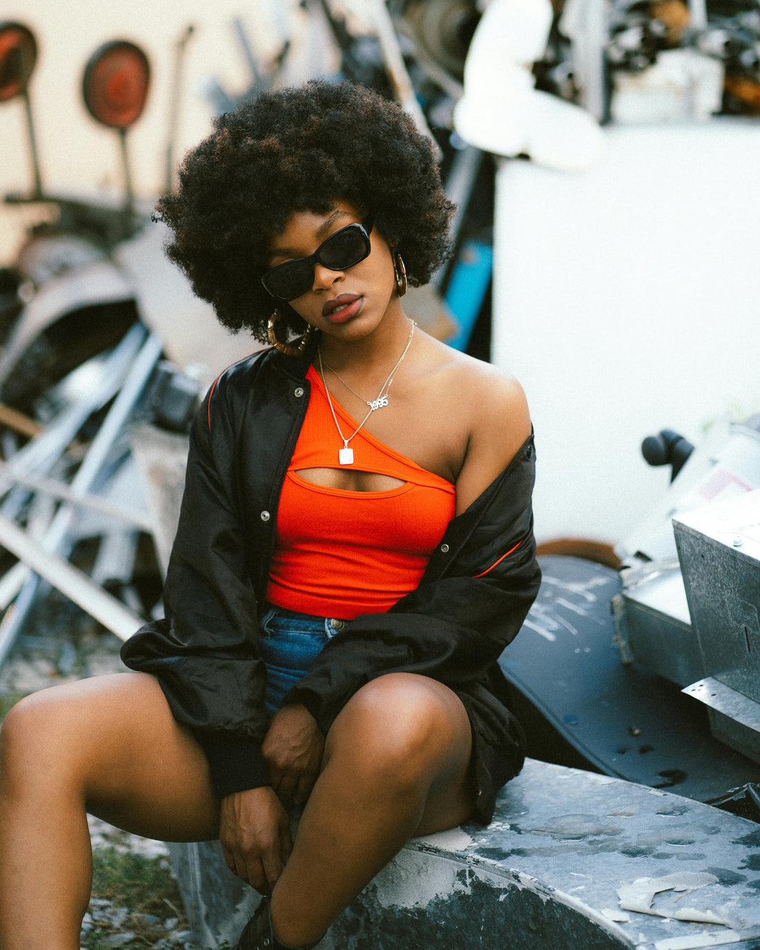 What’s Next? The Essential Steps After Applying Leave-In Conditioner - Hella Curls