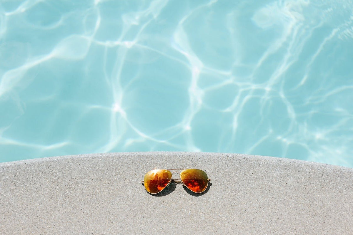 Dive-In-How-to-Protect-Your-Curls-While-Swimming Hella Curls